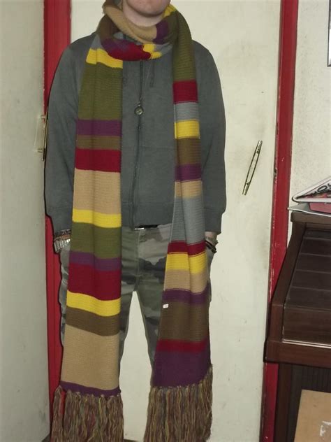 Doctor Who - 4th Doctor Scarf replica by Lovarzi by DoctorWhoOne on ...