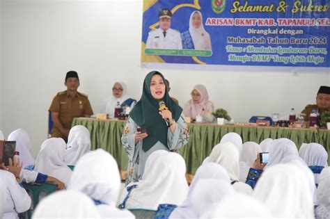 Penuh Haru Ketua Tp Pkk Tapsel Terima Surprise Saat Milad Yang Ke 42