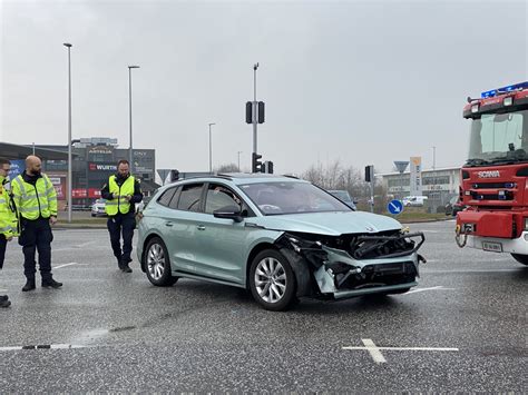 Flere Tilskadekomne Ved Trafikuheld Danmarkc Tv