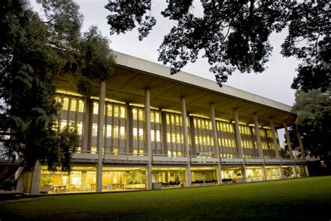 UWA Reid Library - Aurora PG