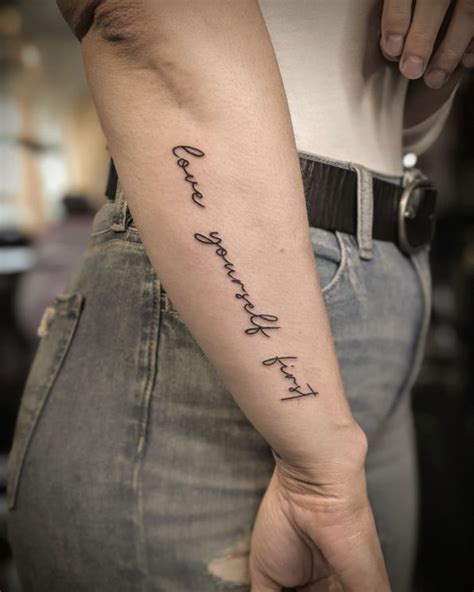 Tatuagem De Frases No Bra O Fotos Que V O Te Convencer A Fazer A Sua