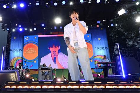 Bts S Jungkook Makes Solo Debut On Good Morning America Summer