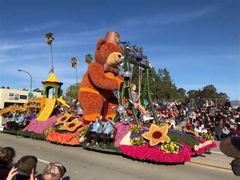 El Desfile de las Rosas la historia de por qué se celebra cada año