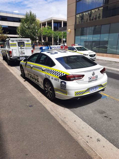 Pin By Aaron Viles On South Australia Police Police Cars Police