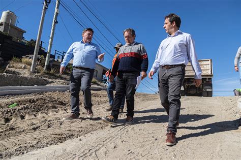 Luque Recorri Obras De Pavimento En Los Barrios Altos De Comodoro