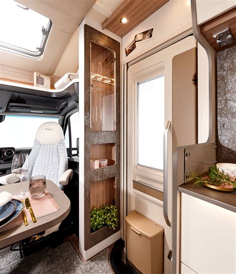 Bürstner auf Mercedes Benz Sprinter der neue Lyseo M Harmony Line ist