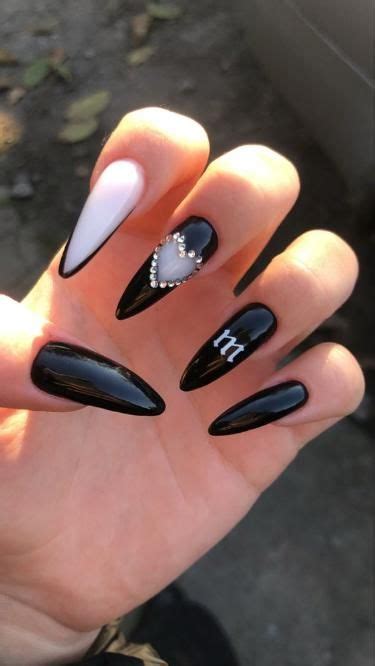 Black Summer Nail Art Trending Design For Girls Unhas