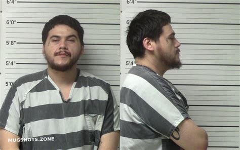 Ochoa David M Jr Kerr County Mugshots Zone