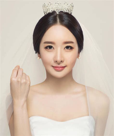 Oblige | Korean Bridal Hair & Makeup Salons | OneThreeOneFour