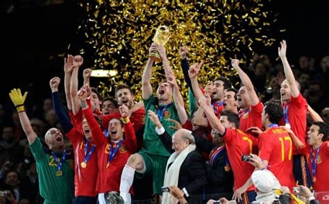 Andres Iniesta Wins World Cup Final For Spain With Dramatic Late Winner