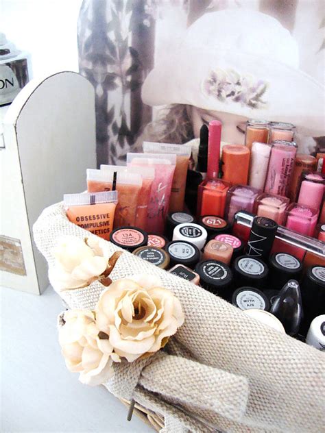 Diy Makeup Storage Lipsticks Saubhaya Makeup