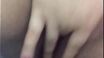 Chica caliente de Medellín Colombia me manda este video masturbandose XVIDEOS