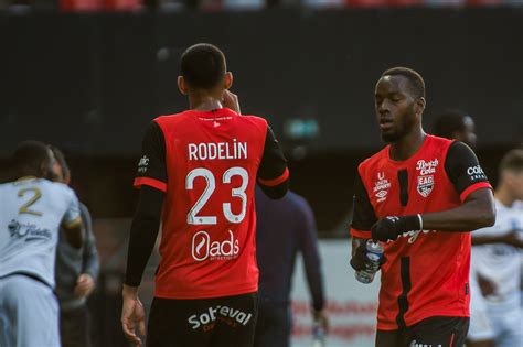 EAG Châteauroux La galerie photos du match En Avant Guingamp