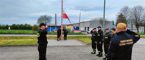 Dzie Flagi Rzeczypospolitej Polskiej Komenda Powiatowa Pa Stwowej