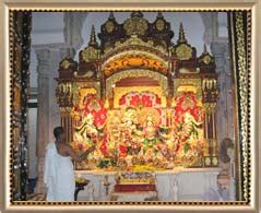 ISKCON Temple Mumbai, Iskcon Temple Bombay, Hare Rama Hare Krishna ...