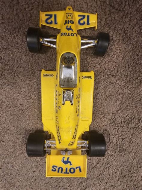 Burago Lotus 97 T Honda Race Car 1 24 Scale EBay