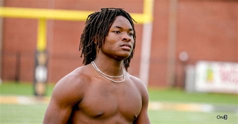 Five Star Ath Terry Bussey Soaks Up Lsu Official Visit On