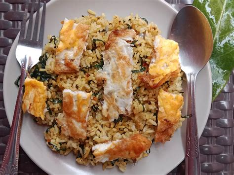 Resep Nasi Goreng Daun Mengkudu Khas Betawi Dijamin Sehat Dan Kaya