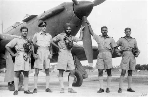 Asisbiz Hurricane Iib Riaf 1sqn At Imphal Main India Iwm Ci75