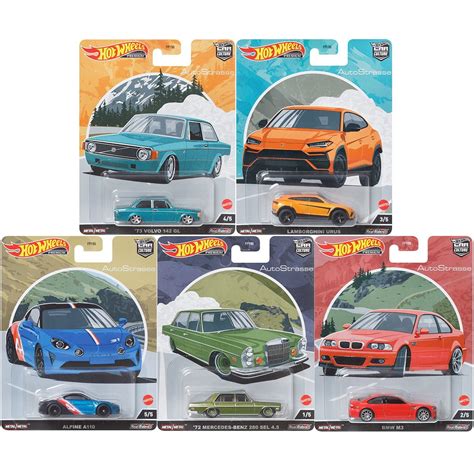 Hot Wheels Premium Car Culture Auto Strasse Set Of