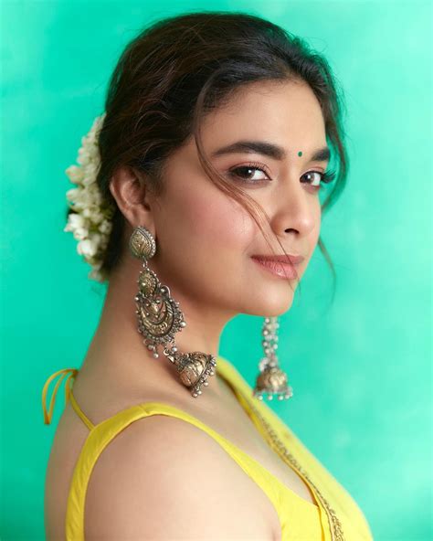 Keerthy Suresh Hot Photos In Sleeveless Transparent Saree Glamsundari In