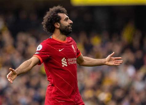 لاعب ليفربول السابق محمد صلاح رمز عالمي وتجديد عقده مسألة وقت