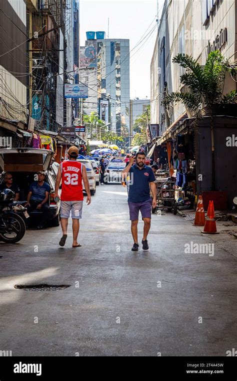 Ciudad Del Este Paraguay July Men Walk Through The Streets