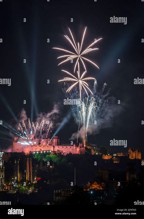 Fireworks above Edinburgh Castle during the last performance of this ...