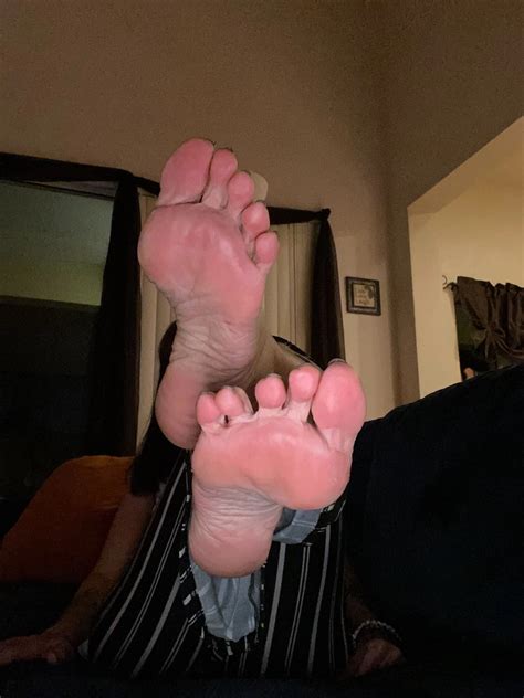 Bare Clean Lickable Sexy Mature Soles 10 Pics XHamster