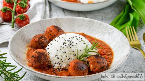 Hackb Llchen In Tomatenso E Auch Vegan Selbstgemacht Der Foodblog