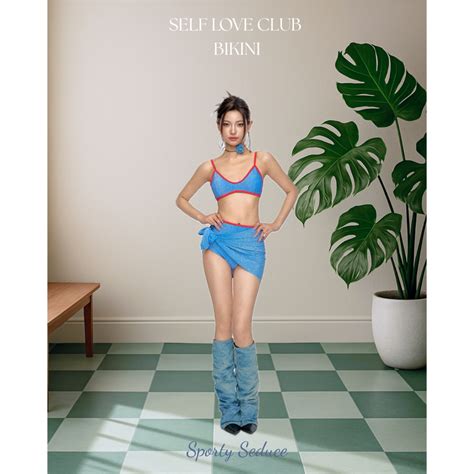 HOẢ TỐC Selfloveclub Bikini Sporty Cạp Cao Xanh Dương Viền Đỏ Mảnh Retro Cạp Cao Phối Váy
