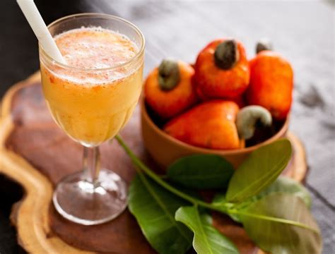 Como Fazer Suco De Caju Sem Amargar Confira O Passo A Passo Para Um