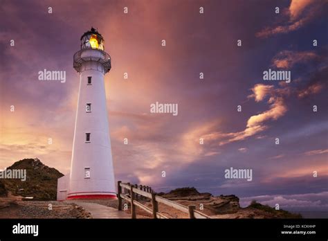 Castle Point Lighthouse Sunset Wairarapa New Zealand Stock Photo Alamy