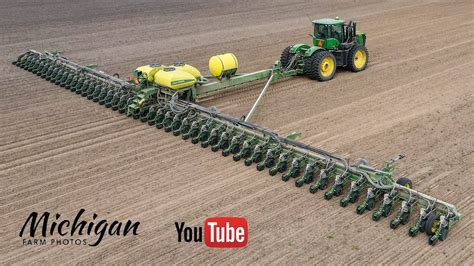 Huge John Deere DB120 48 Row 30 120 Wide Corn Planter In Action In