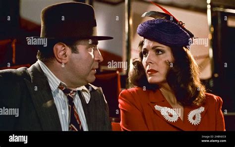 Usa Bob Hoskins And Joanna Cassidy In A Scene From The C Buena Vista