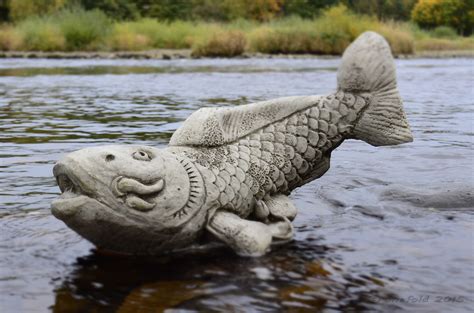 Koi Carp Hand Cast Stone Animal Garden Ornament Pond Decor Feng Shui