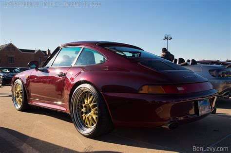 Red Porsche Benlevy