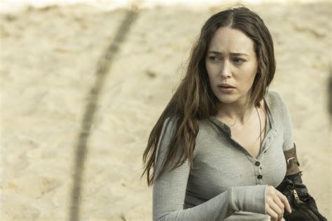 9 Burning Questions We Have For Fear The Walking Dead Season 8