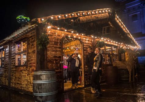 Liverpool S Christmas Market At St George S Hall Plateau Liverpool Echo