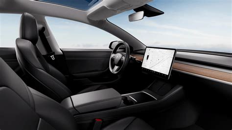 Tesla Refreshes The Model With Improved Range A Heated Steering