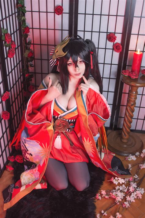 My Taihou Cosplay Shiroktsne 🪭 R Azurelane