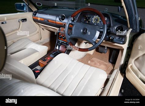 1980 Mercedes 280CE W123 E Class coupe luxury German car driving Stock Photo: 72561941 - Alamy