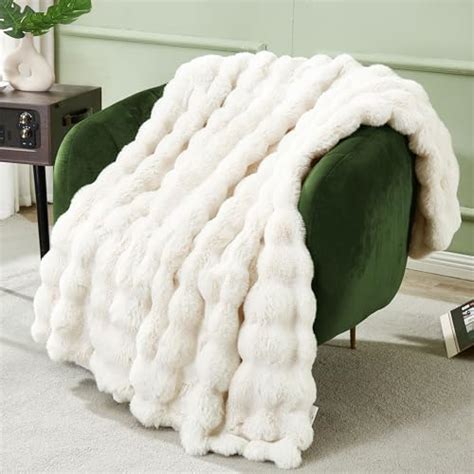 Dreamnine Decorative Soft Thick Fuzzy Faux Rabbit Fur Throw Blanket For