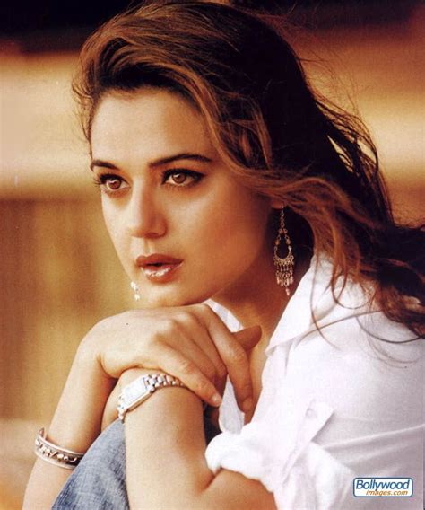 Pin By Eda On Preity Zinta Pretty Zinta Indian Actress Pics Vintage