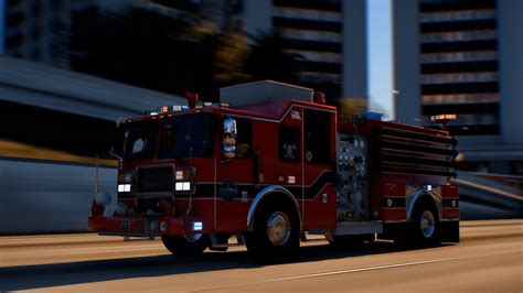 Seagrave Marauder Ii Engine Fire Showcase Model By Chief