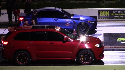 Bmw M G Vs Jeep Trackhawk Mile Drag Race Youtube