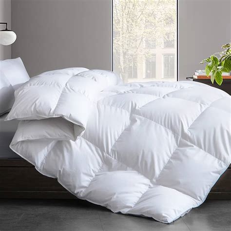 Luxurious White Goose Feather Down Comforter Size All Seasons Duvet Insert