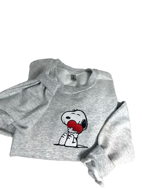 Snoopy Sweater Charlie Brown Crewneck Embroidered Sweatshirt