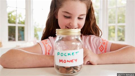 BBC Learning English 随身英语 The future of pocket money 未来的零花钱