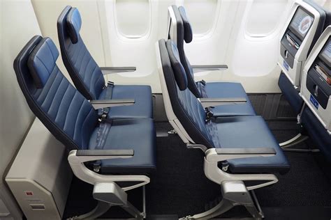 Where To Sit On Uniteds New 777 200 Economy And Economy Plus The